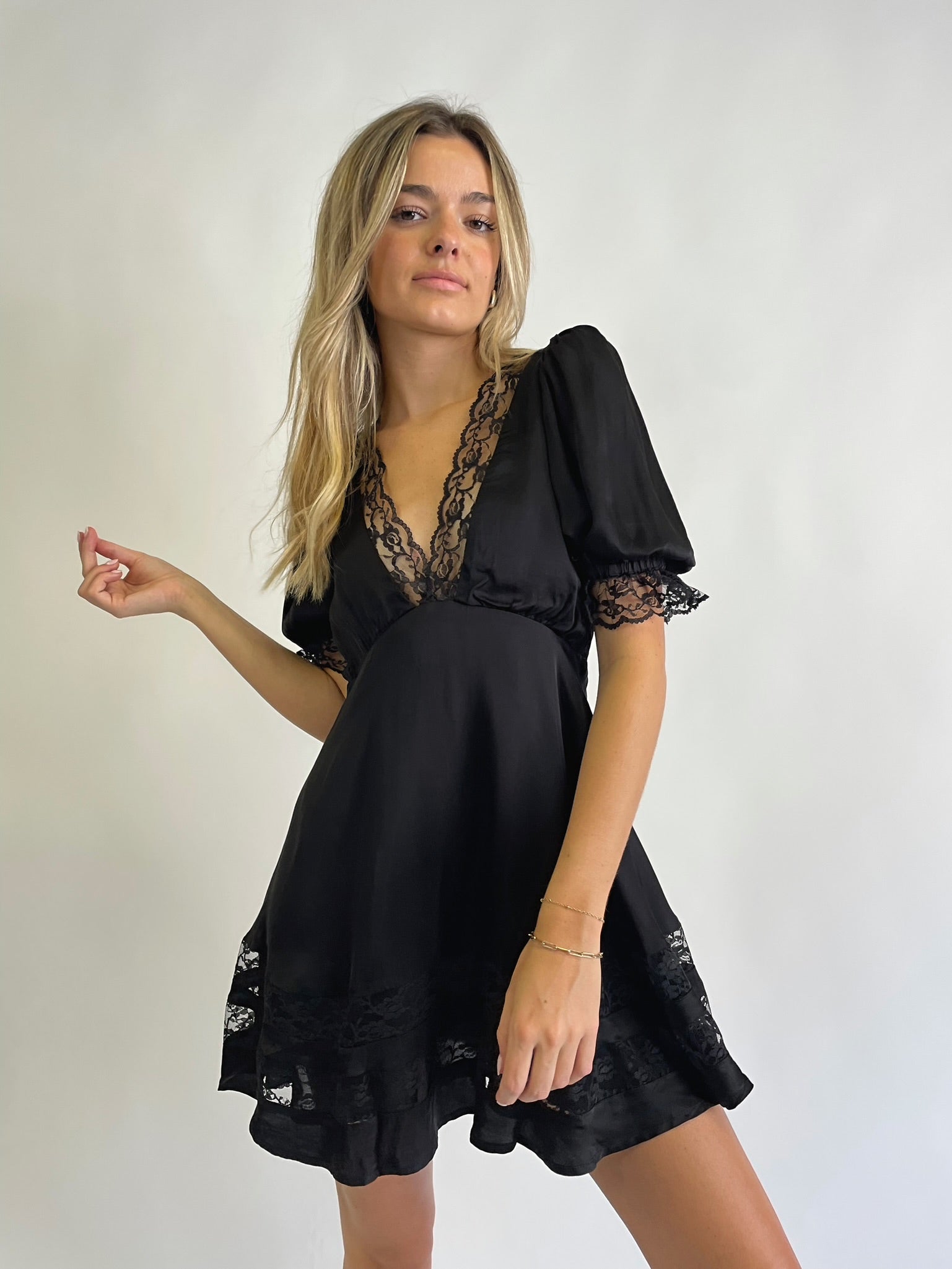 THE OLIVIA MINI DRESS