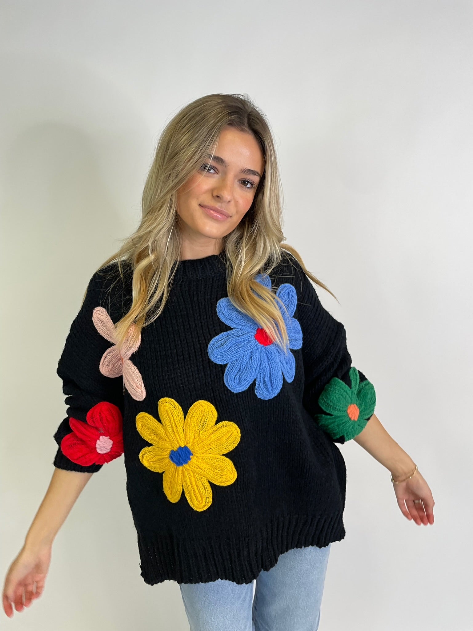 FLOWER POWER SWEATER