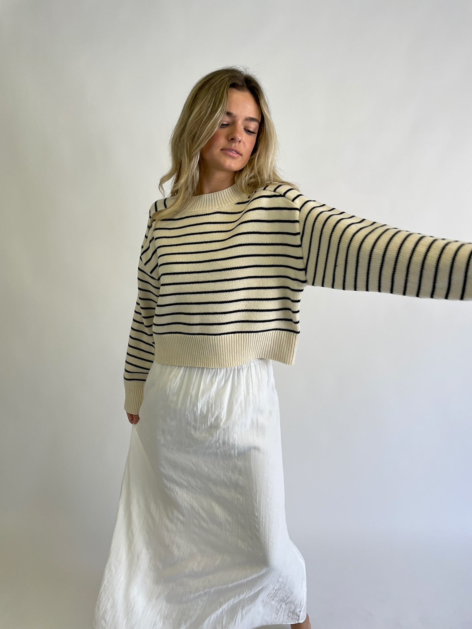 THE ELEANOR SWEATER