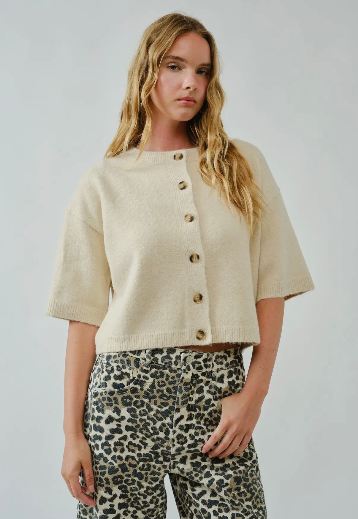 HATTIE SHORT SLEEVE CARDIGAN