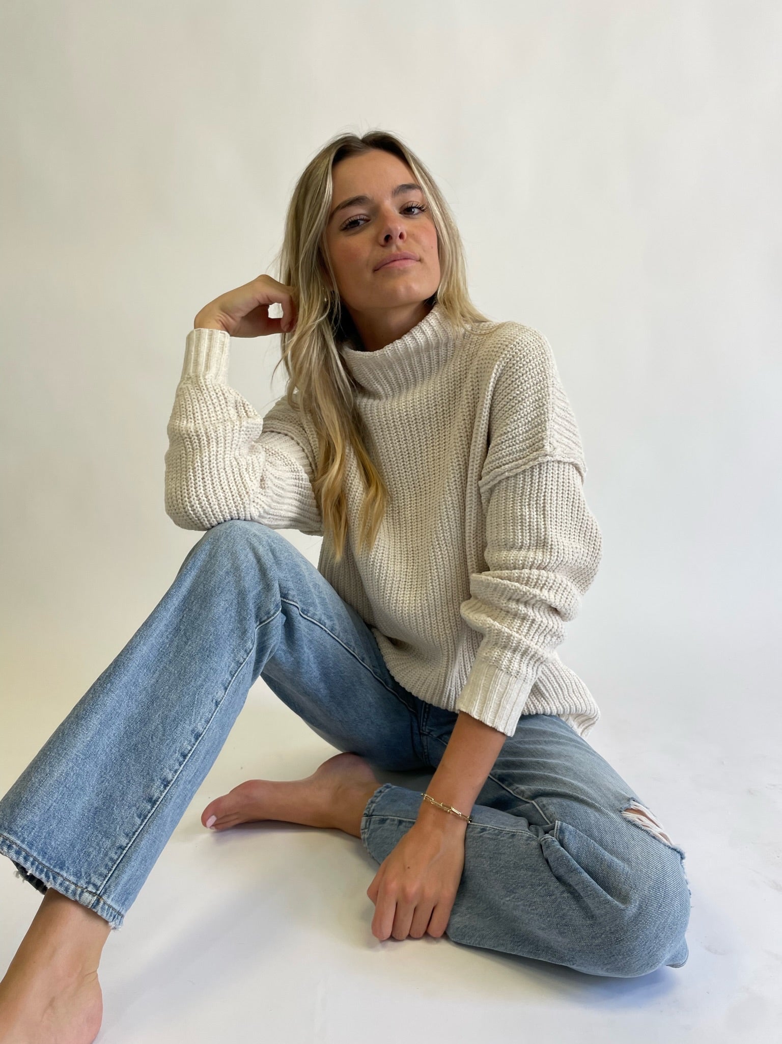 THE CARTER SWEATER