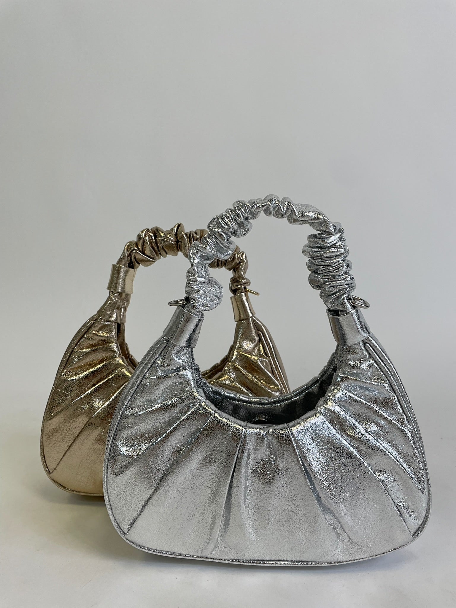 DROPPING BY HANDBAG