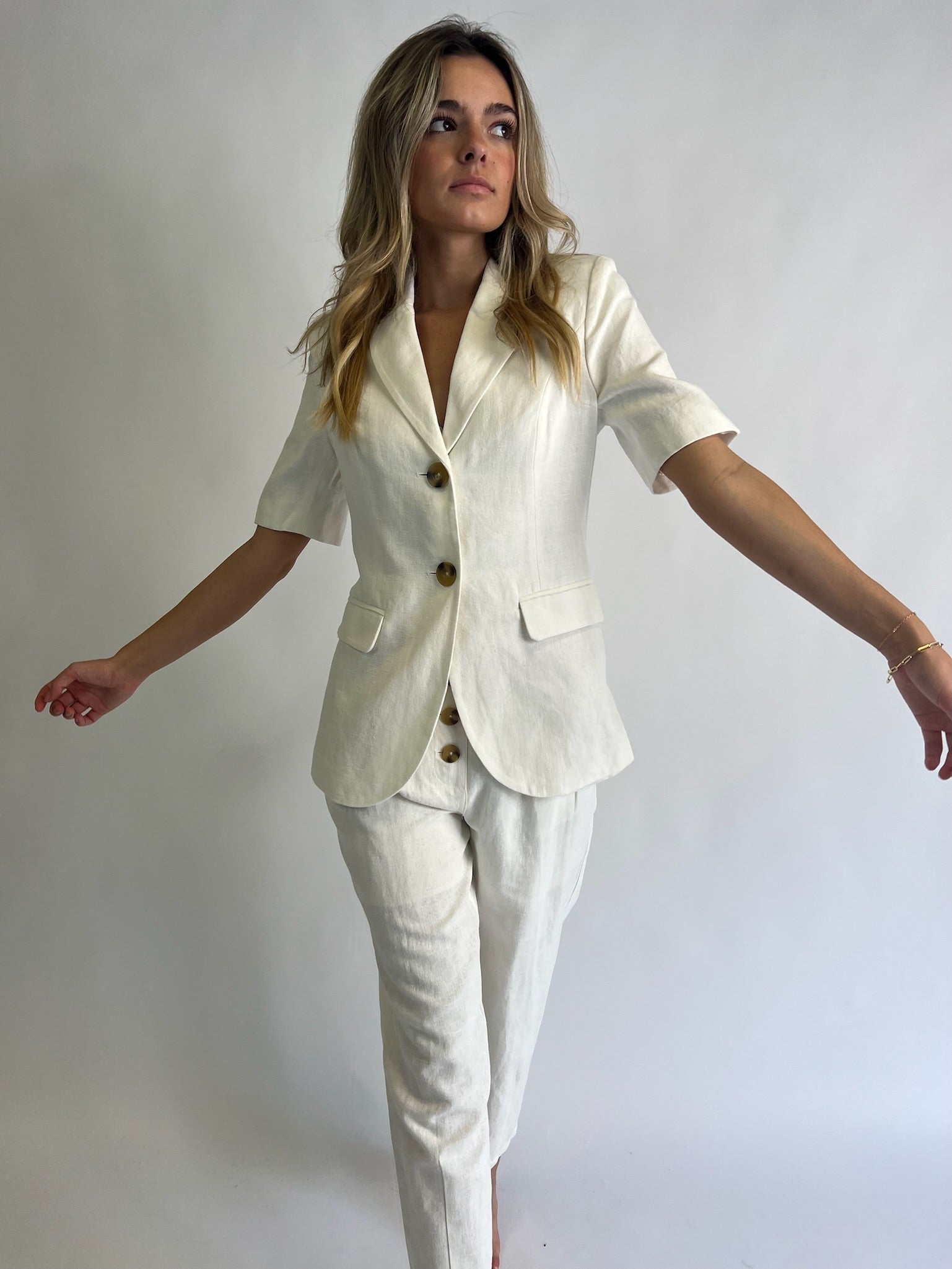 THE LORI LINEN TROUSER