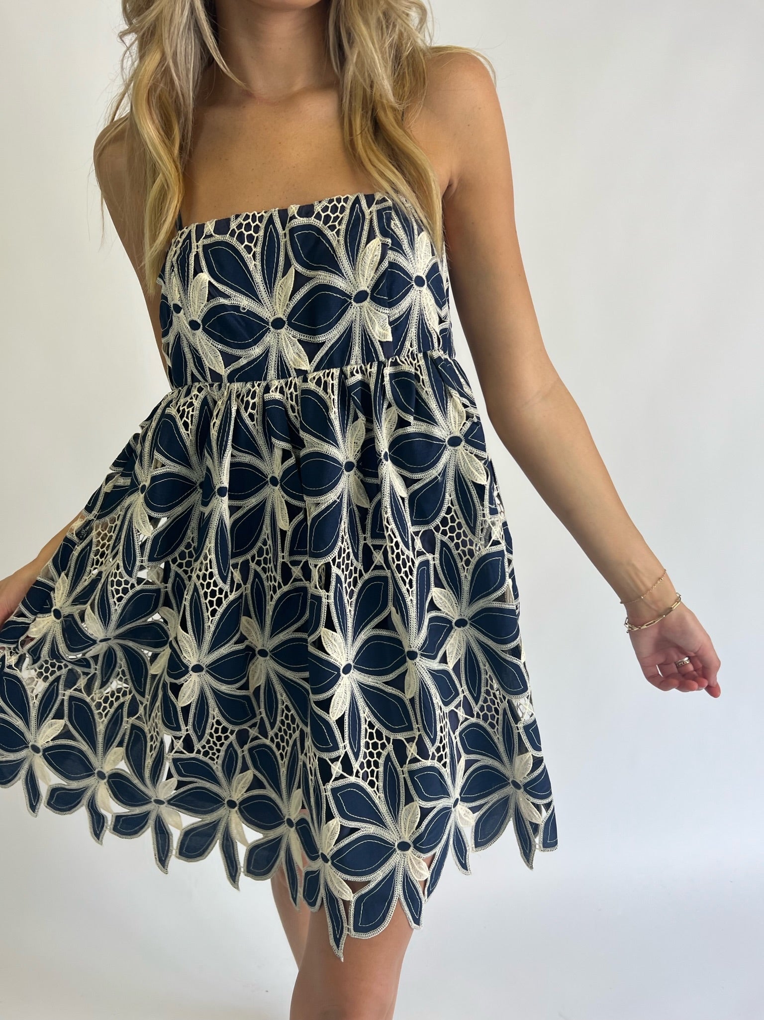 THE CLAIRE EMBORIDERED DRESS