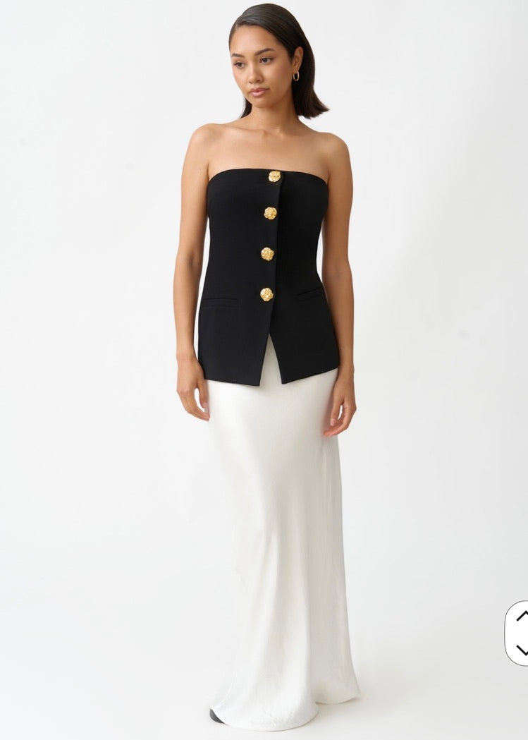 CLARE TOP