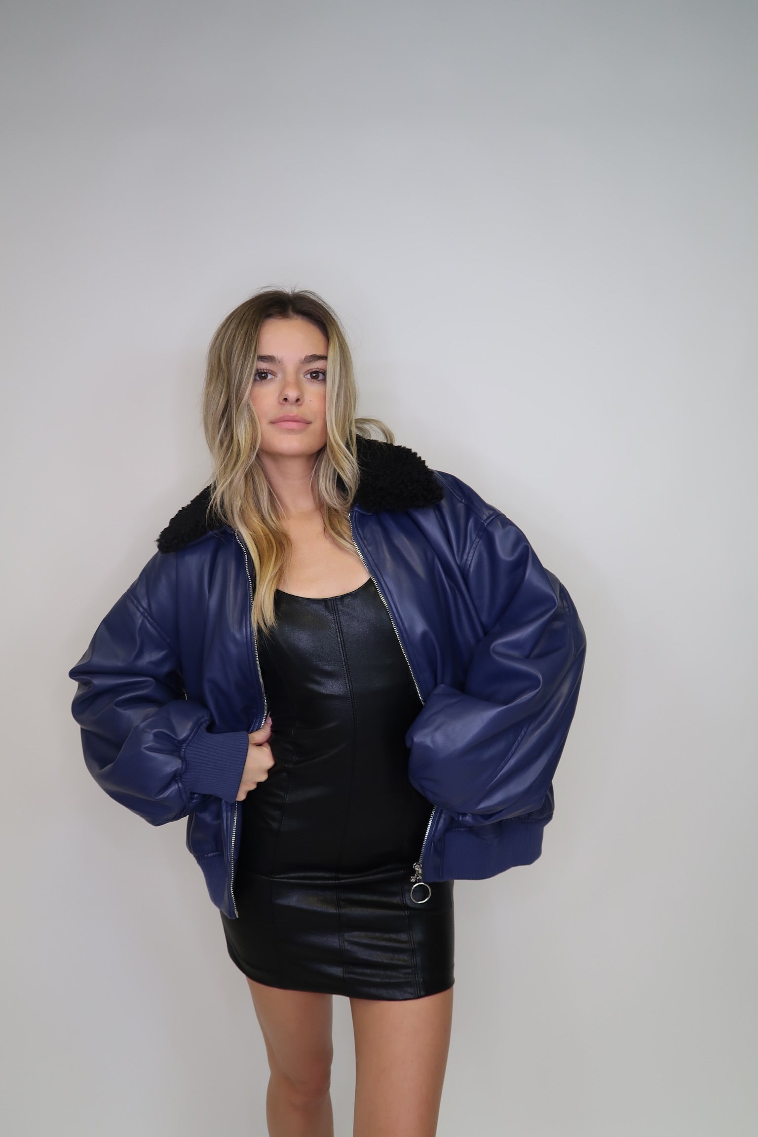 FAUX SHERPA COLLAR BOMBER JACKET