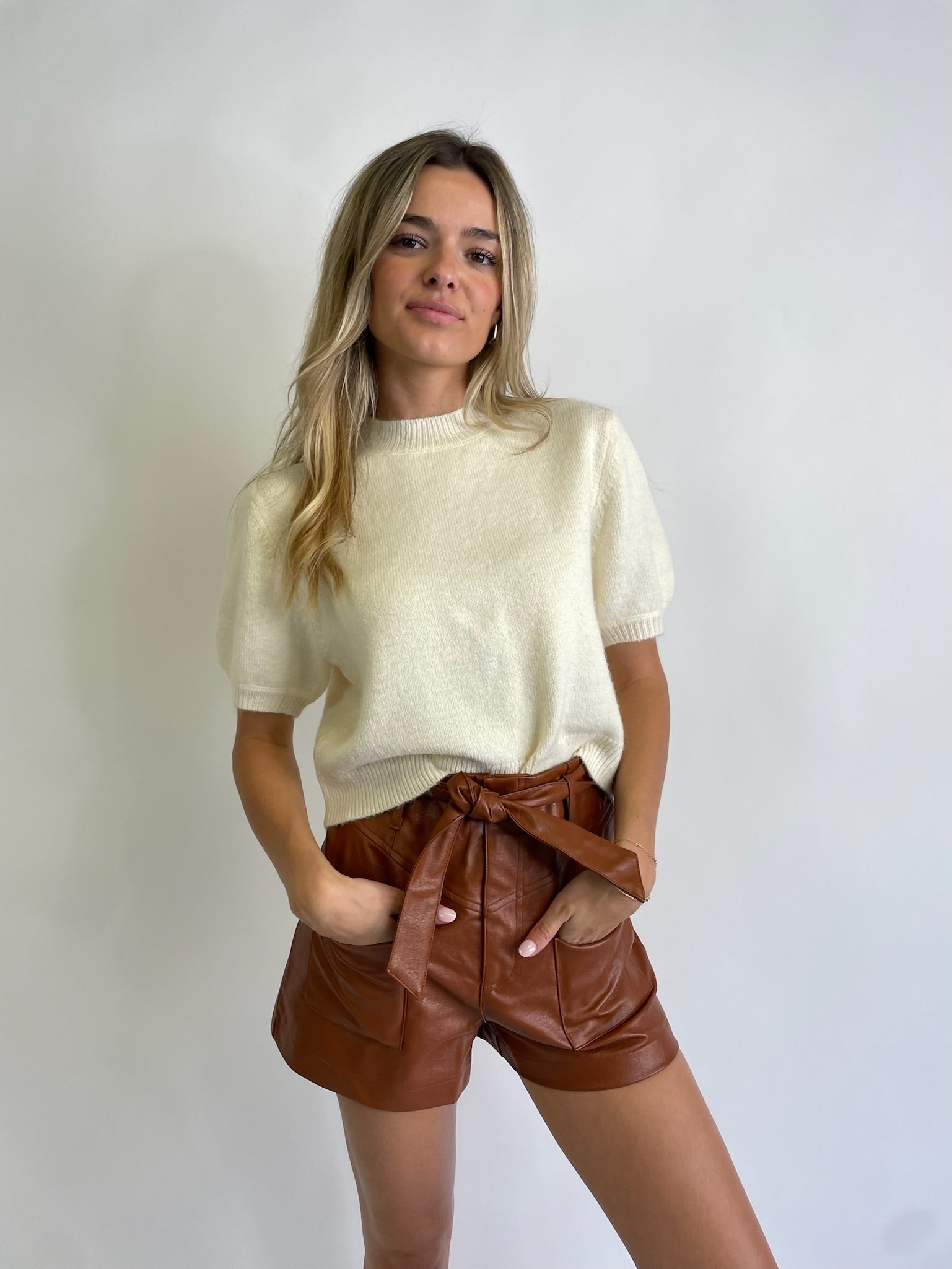 THE HANNA LEATHER SHORT