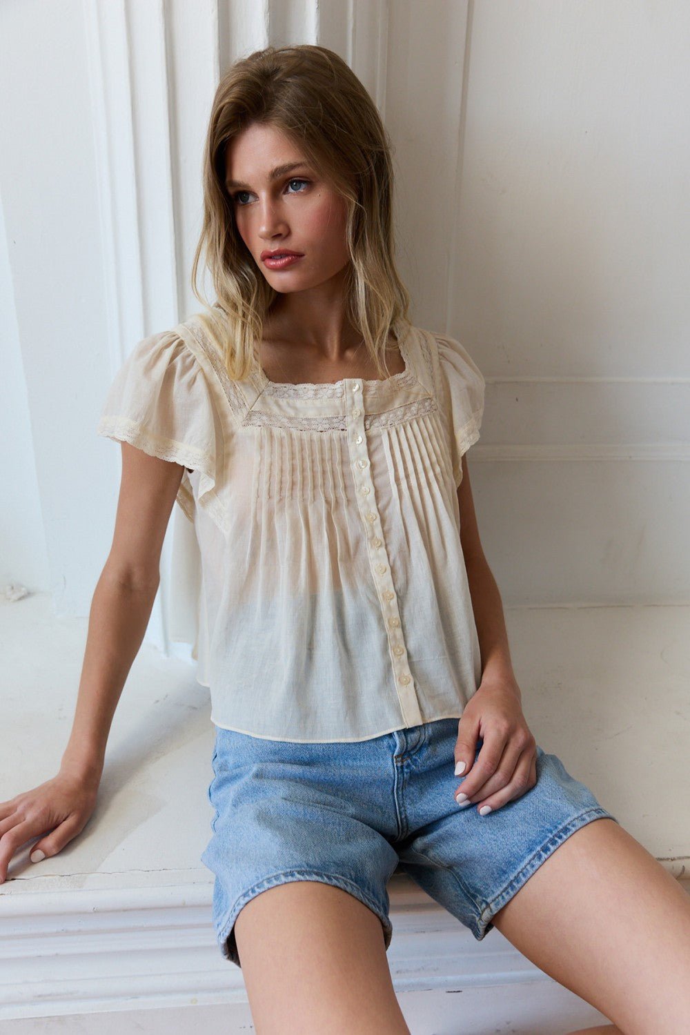 AMELIA PINTUCK BLOUSE - Esther Penn