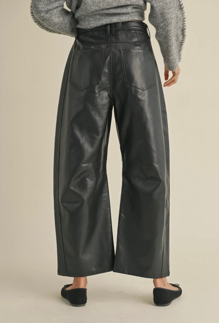 LEATHER BARREL PANTS