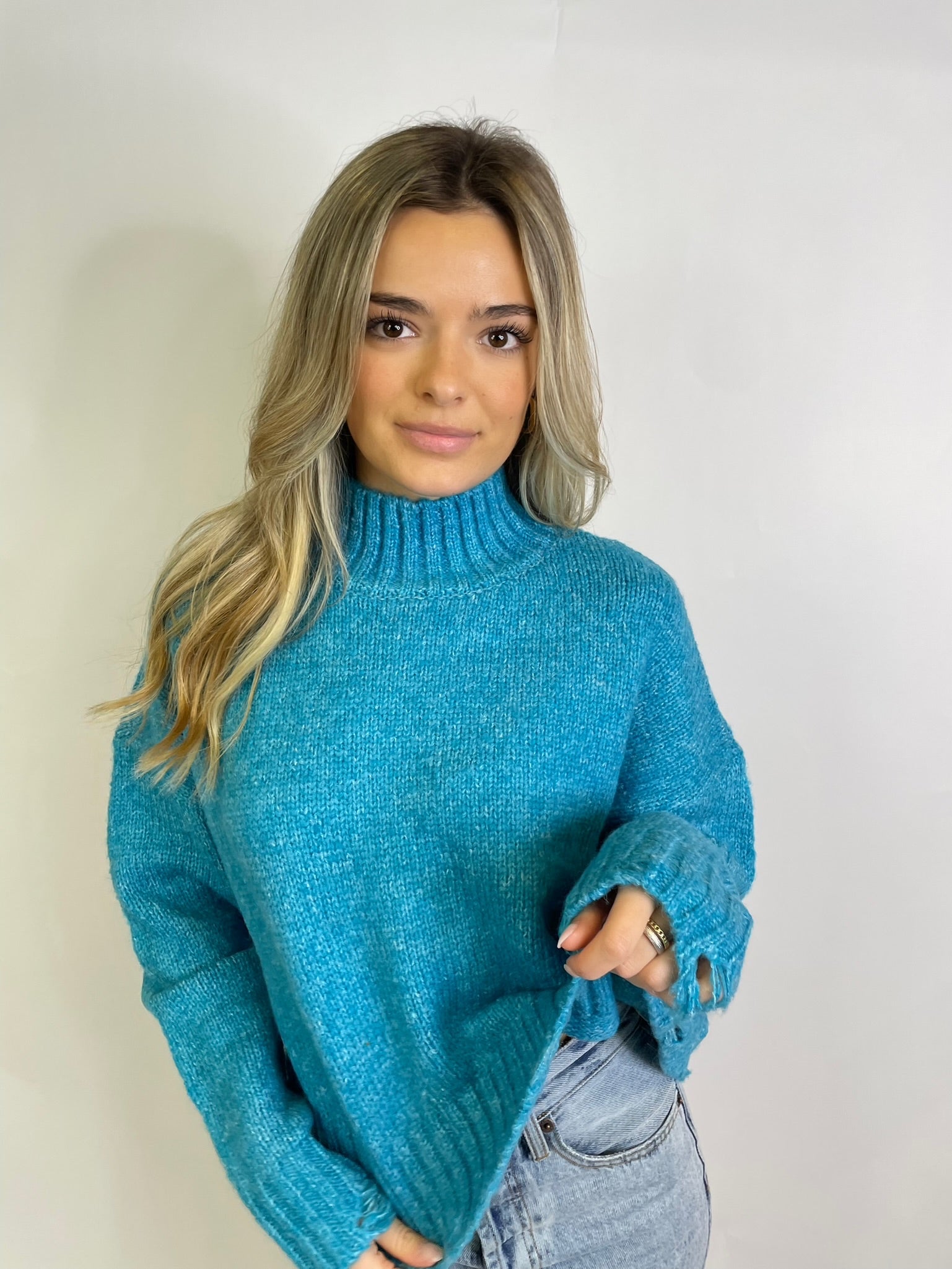 THE KARLIE SWEATER