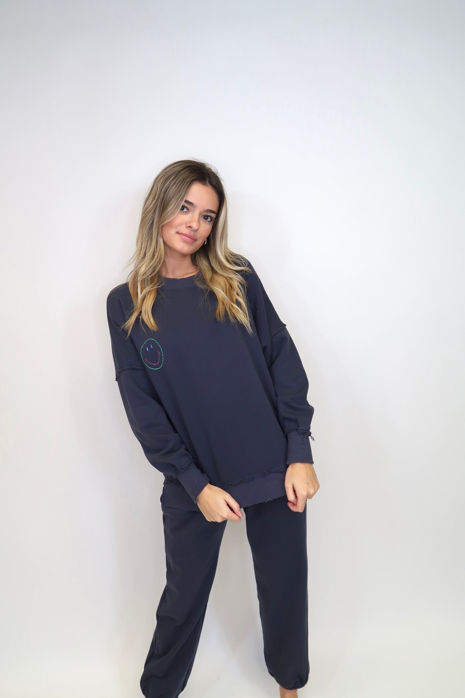 HAPPY DAYS SWEATSHIRT