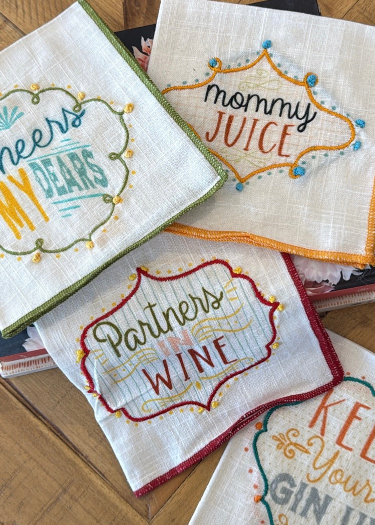 4- PIECE NAPKIN SET