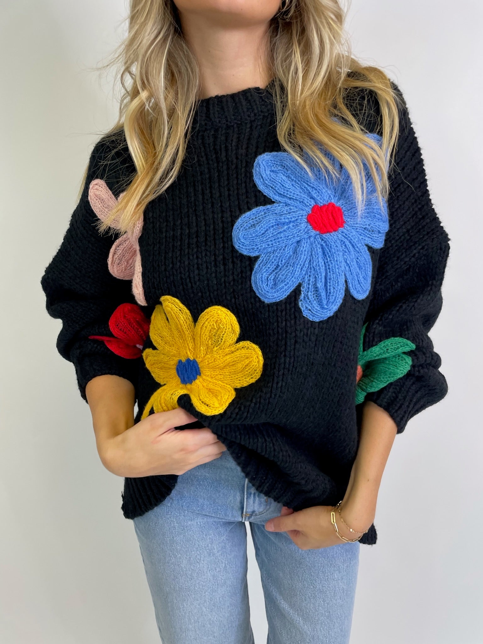 FLOWER POWER SWEATER