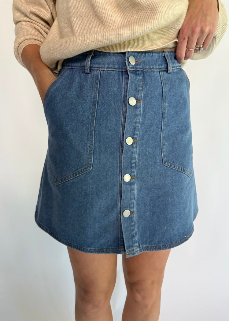 PENCIL ME IN MINI SKIRT