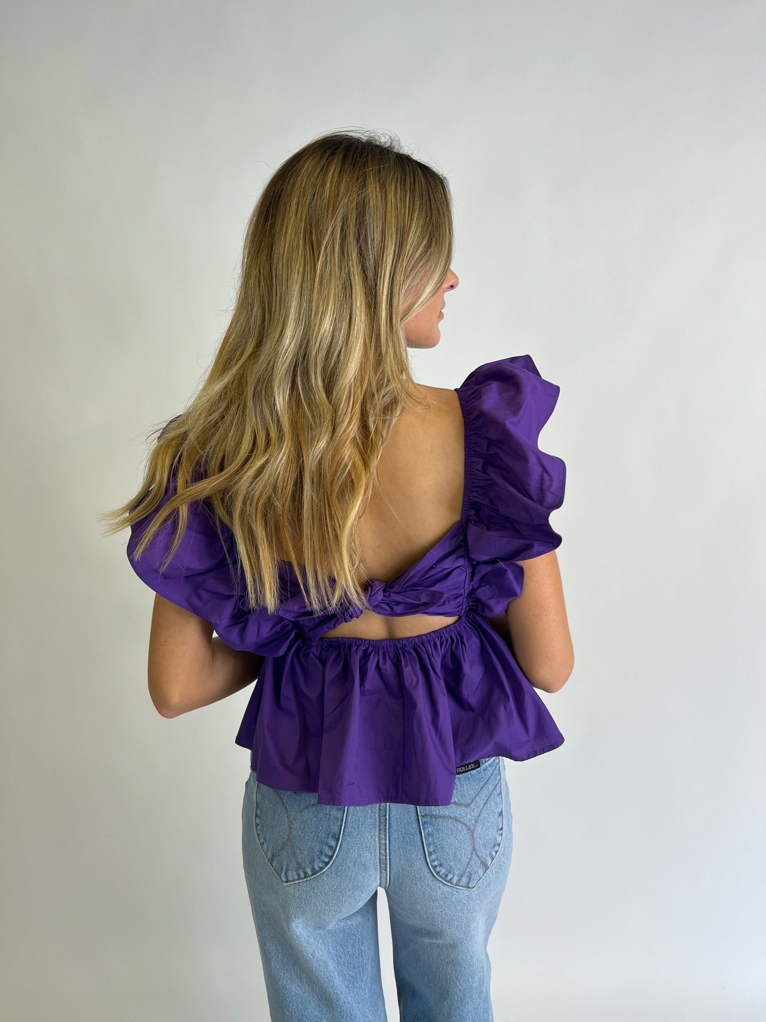 THE DOWNTOWN TOP