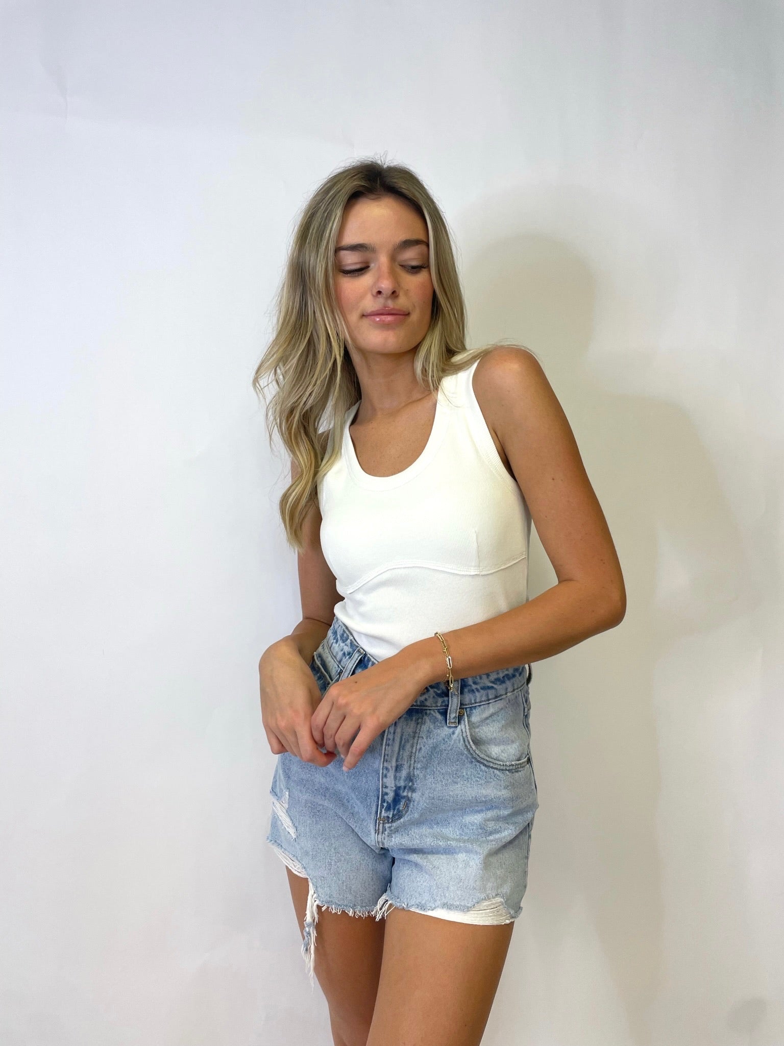 THE SENA TOP