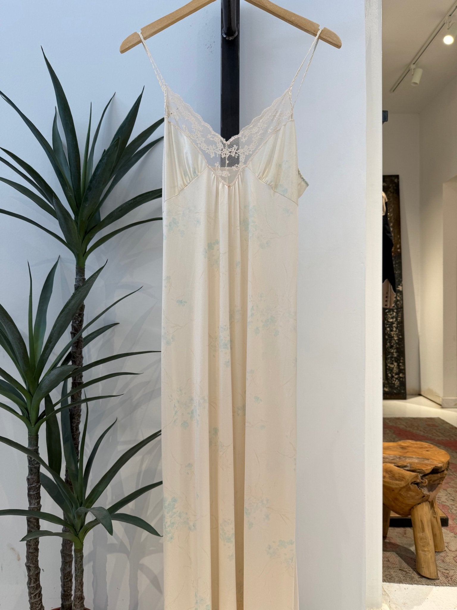 Vintage - pale floral maxi slip dress - Esther Penn