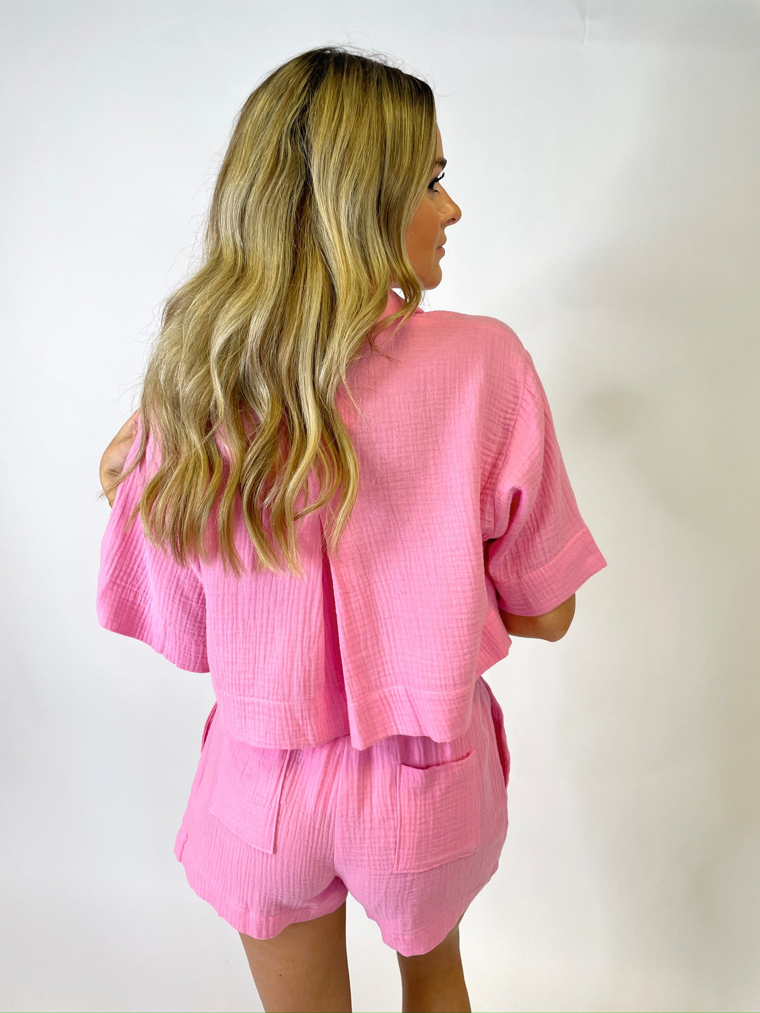 THE GRETA BUTTON UP TOP