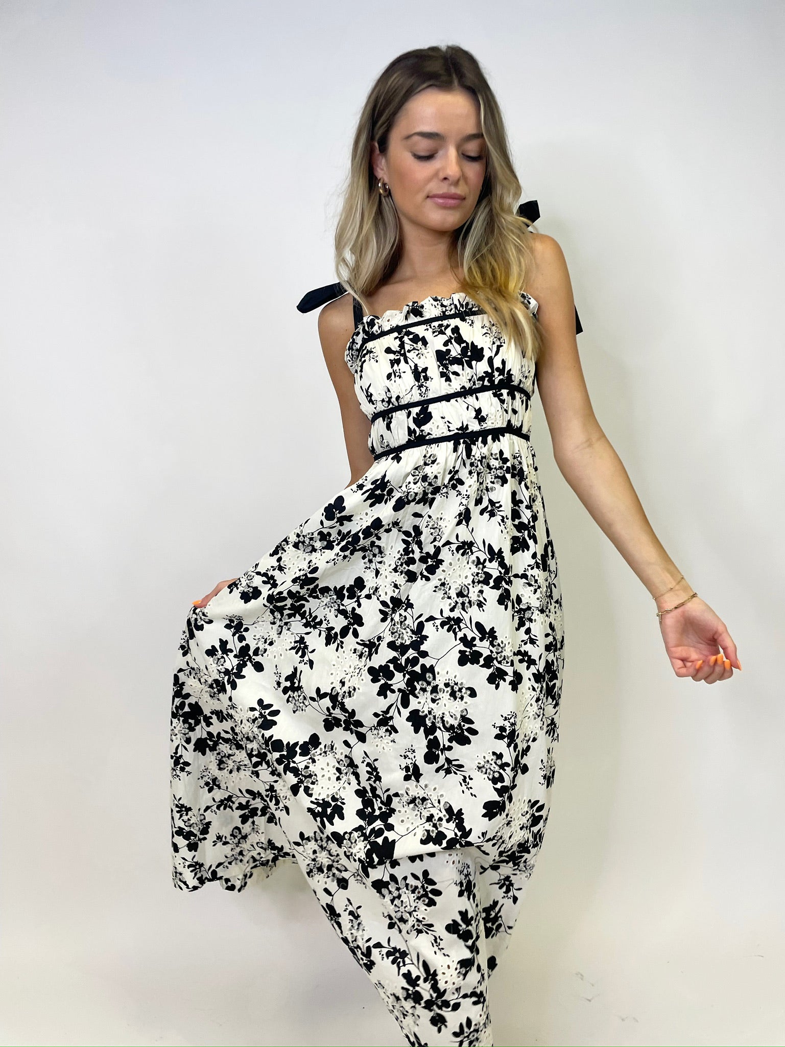 THE INEZ MIDI DRESS