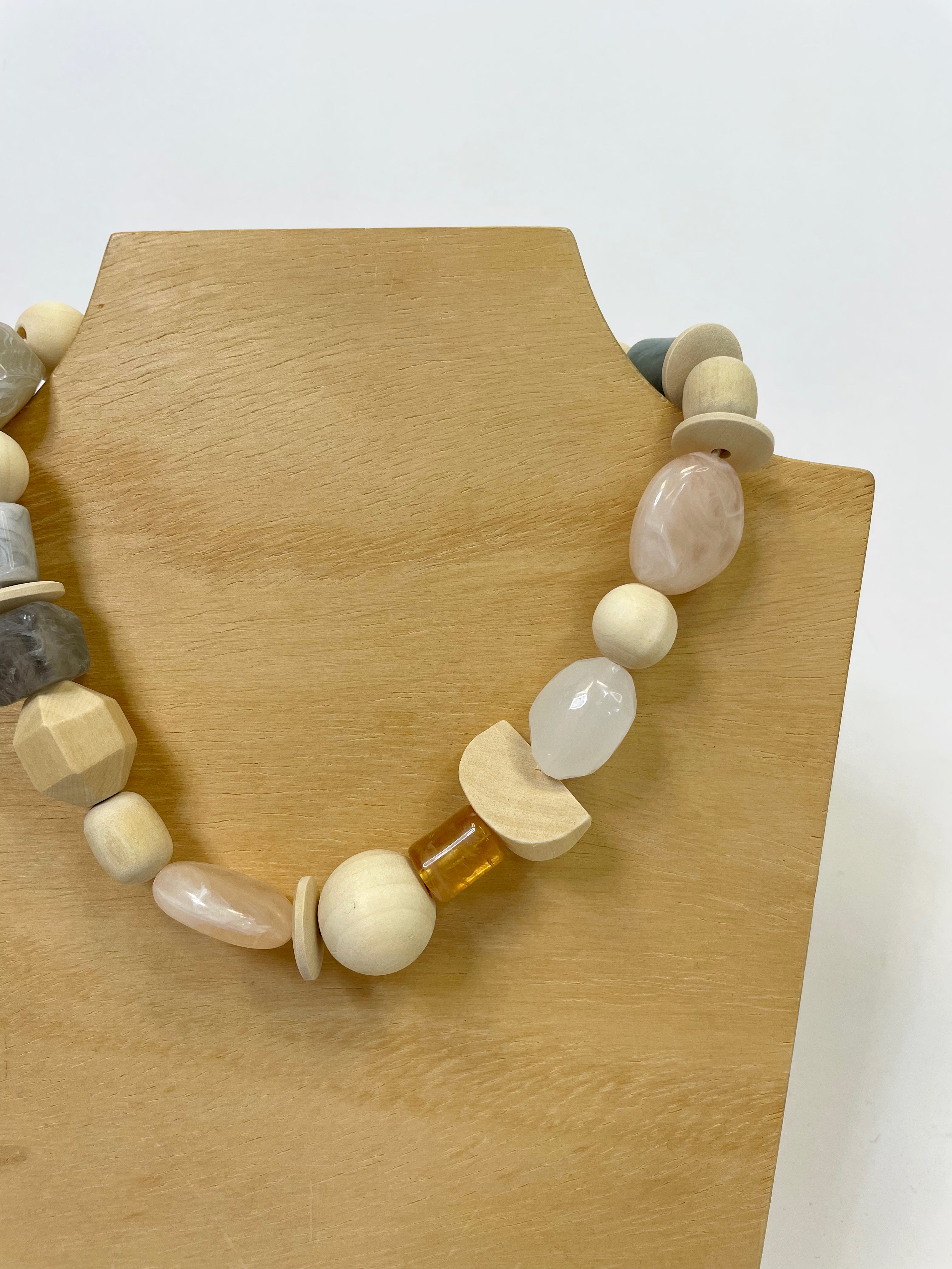 INDIE NECKLACE