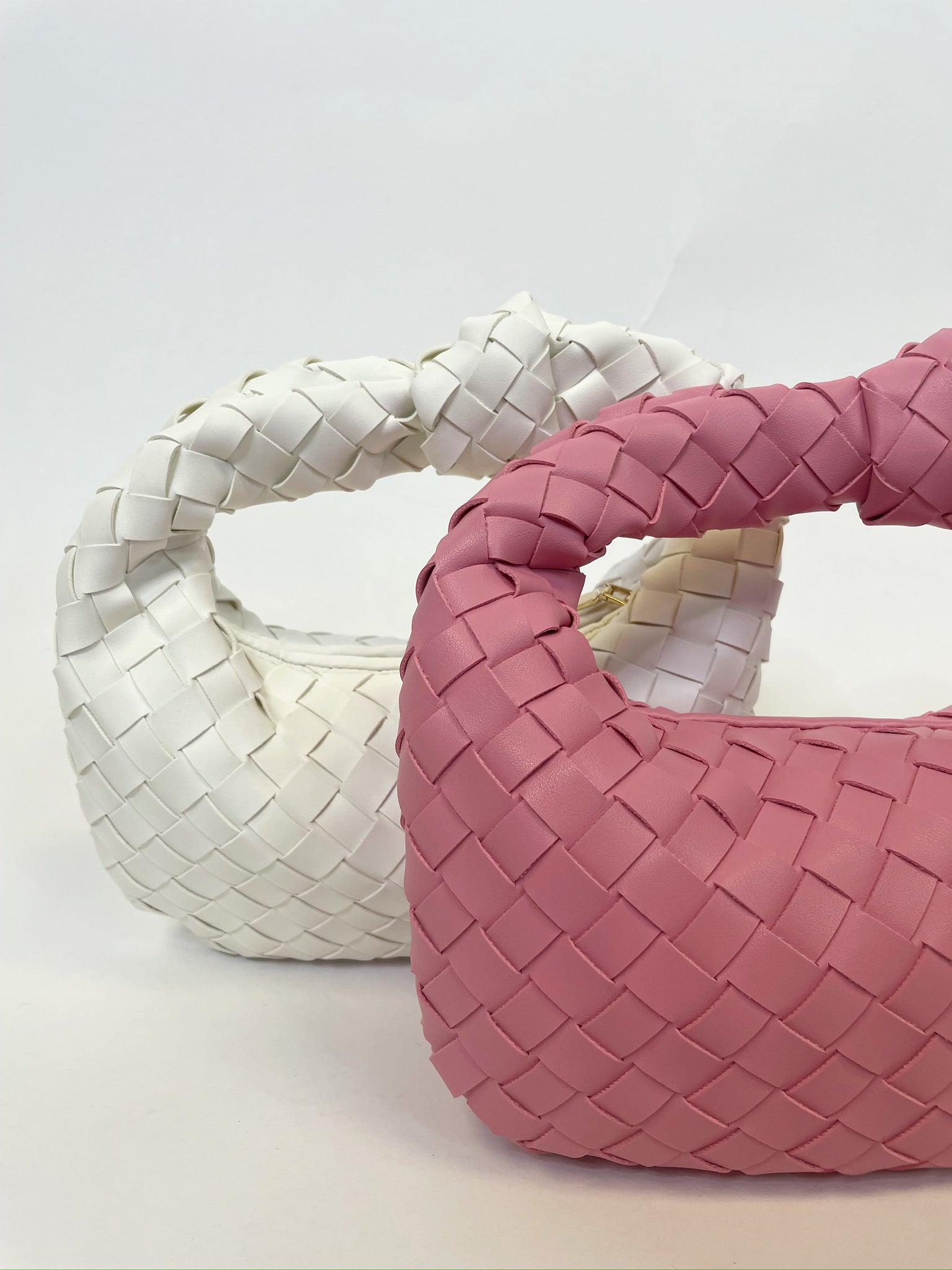 THE NICOLA KNOT HANDBAG