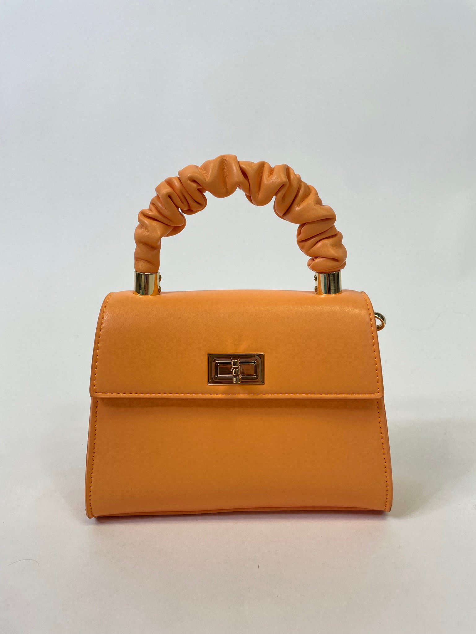THE DAPAHNE BAG