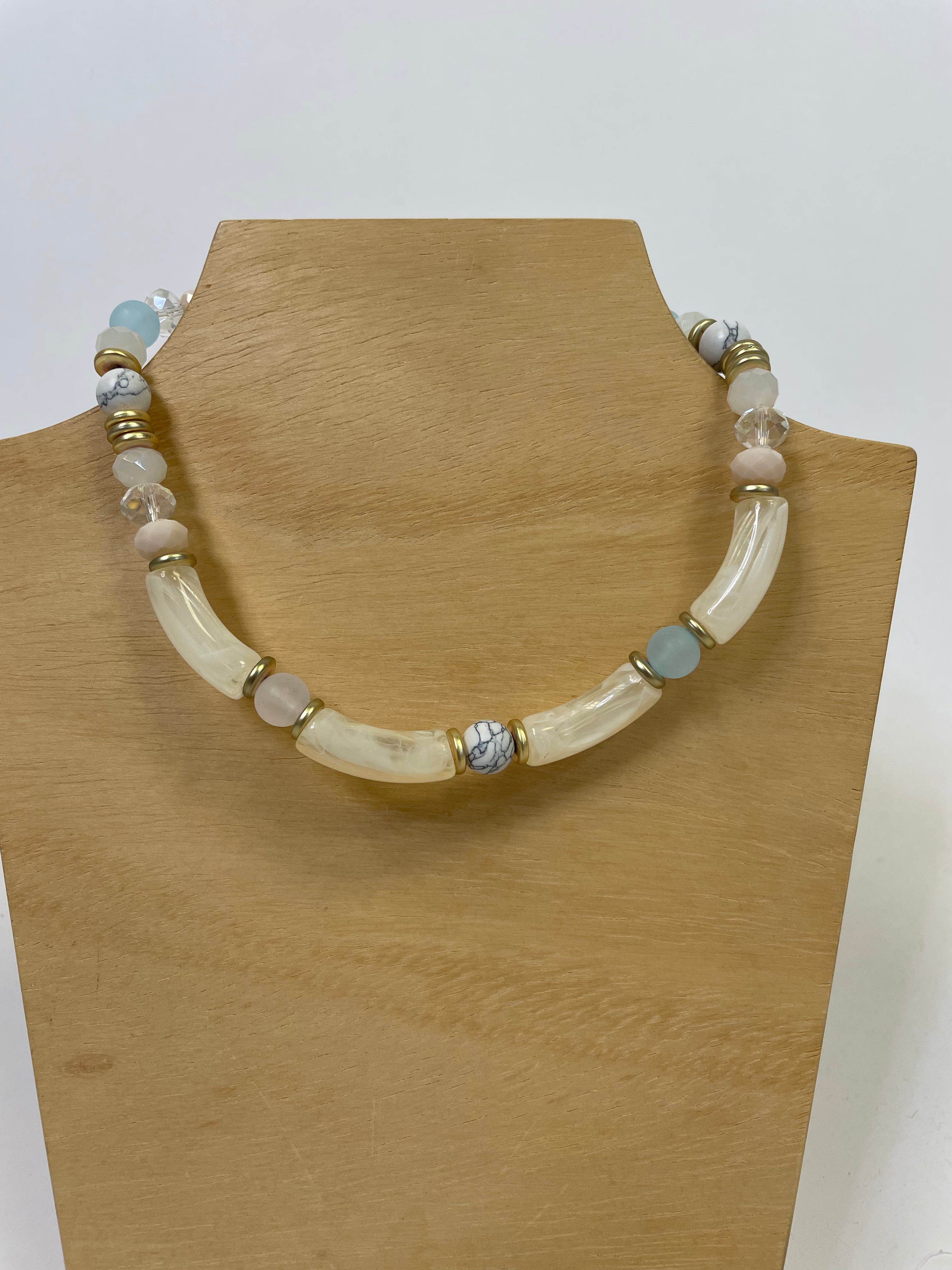 SUNSHINE BEADED NECKLACE