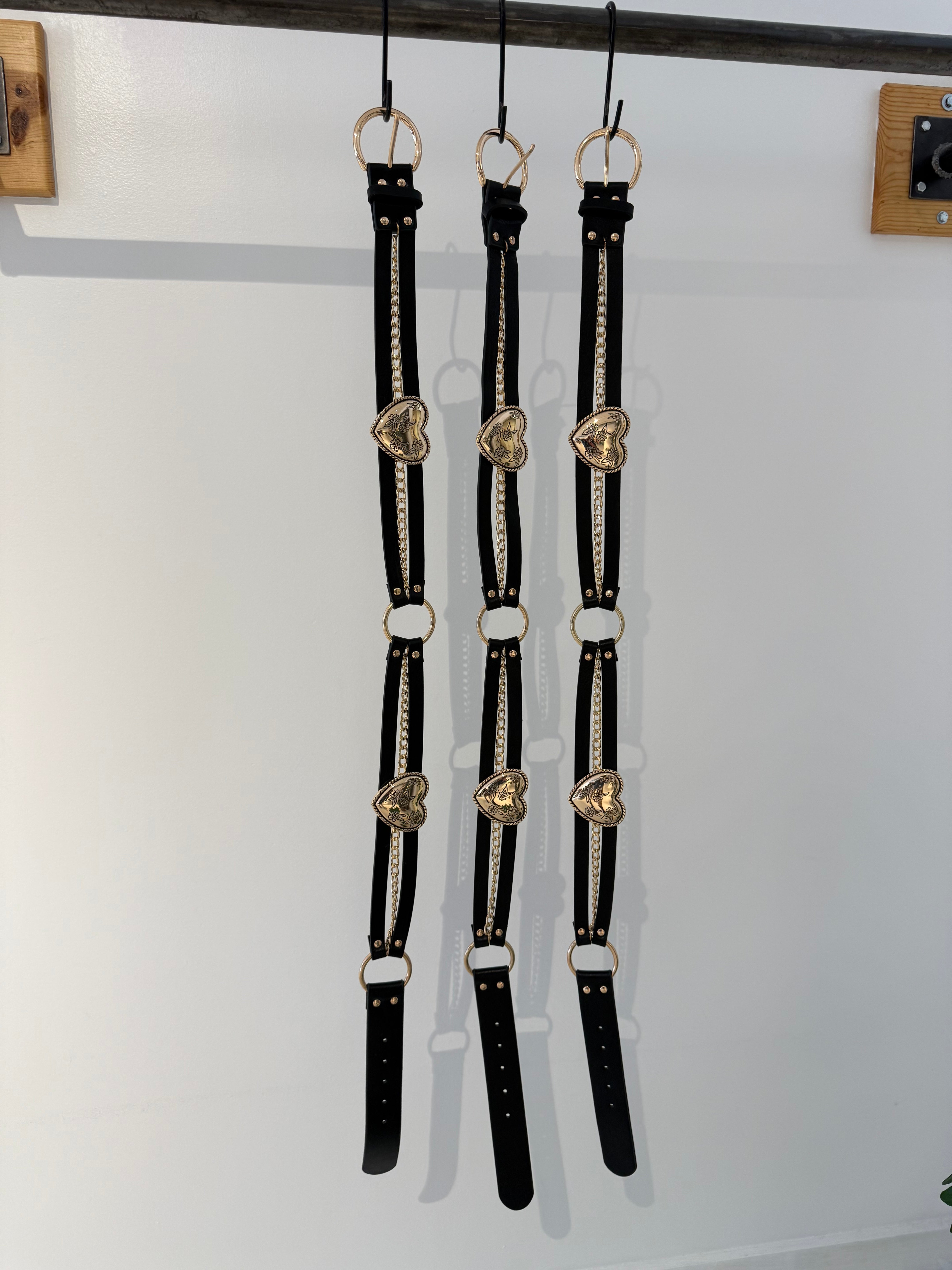WESTERN HEART BELT