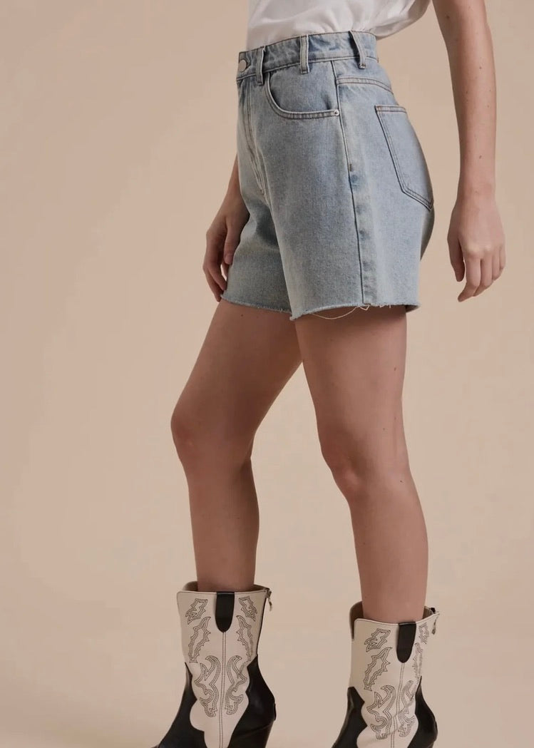 BROADWAY DENIM SHORT
