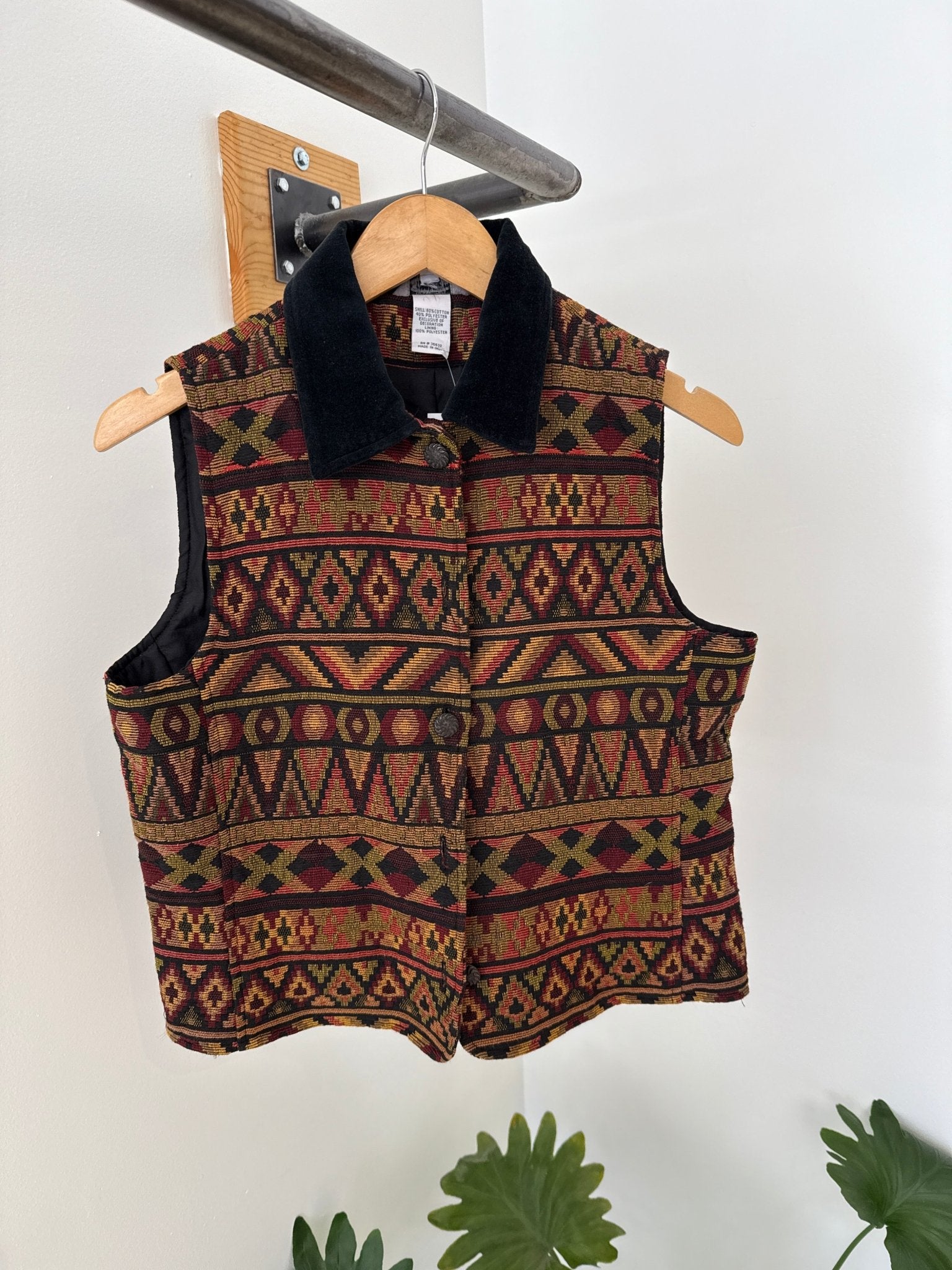 VINTAGE AZTEC VEST - Esther Penn