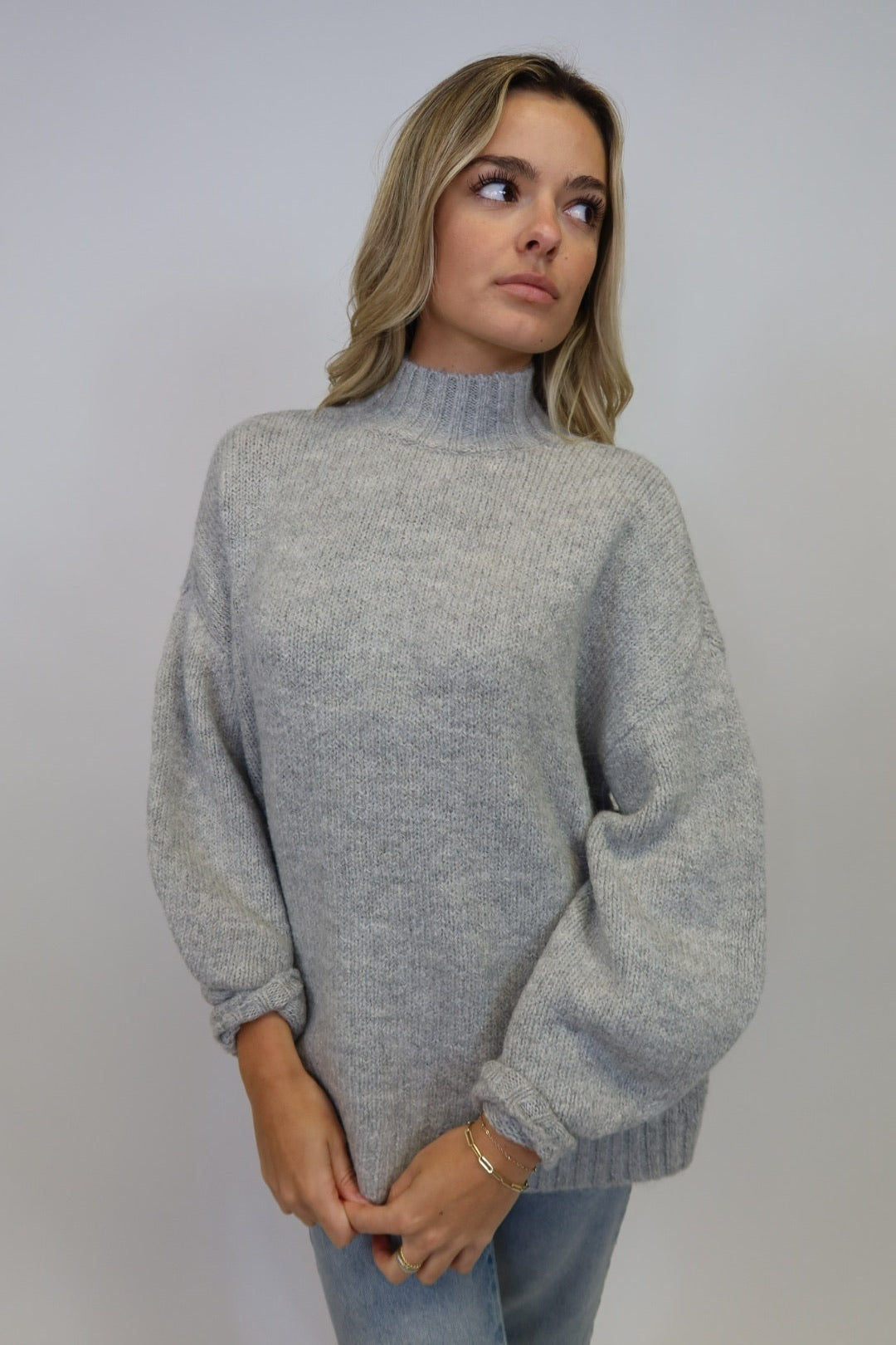 CARLEN SWEATER