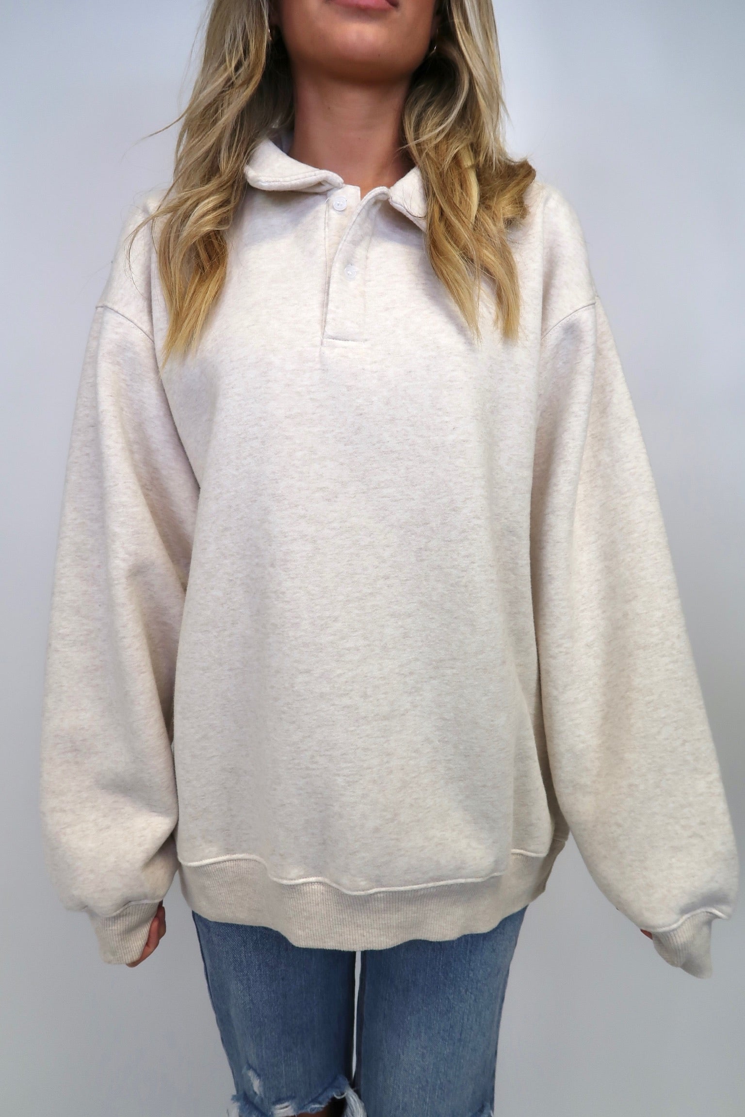 AIRPORT SWEATSHIRT