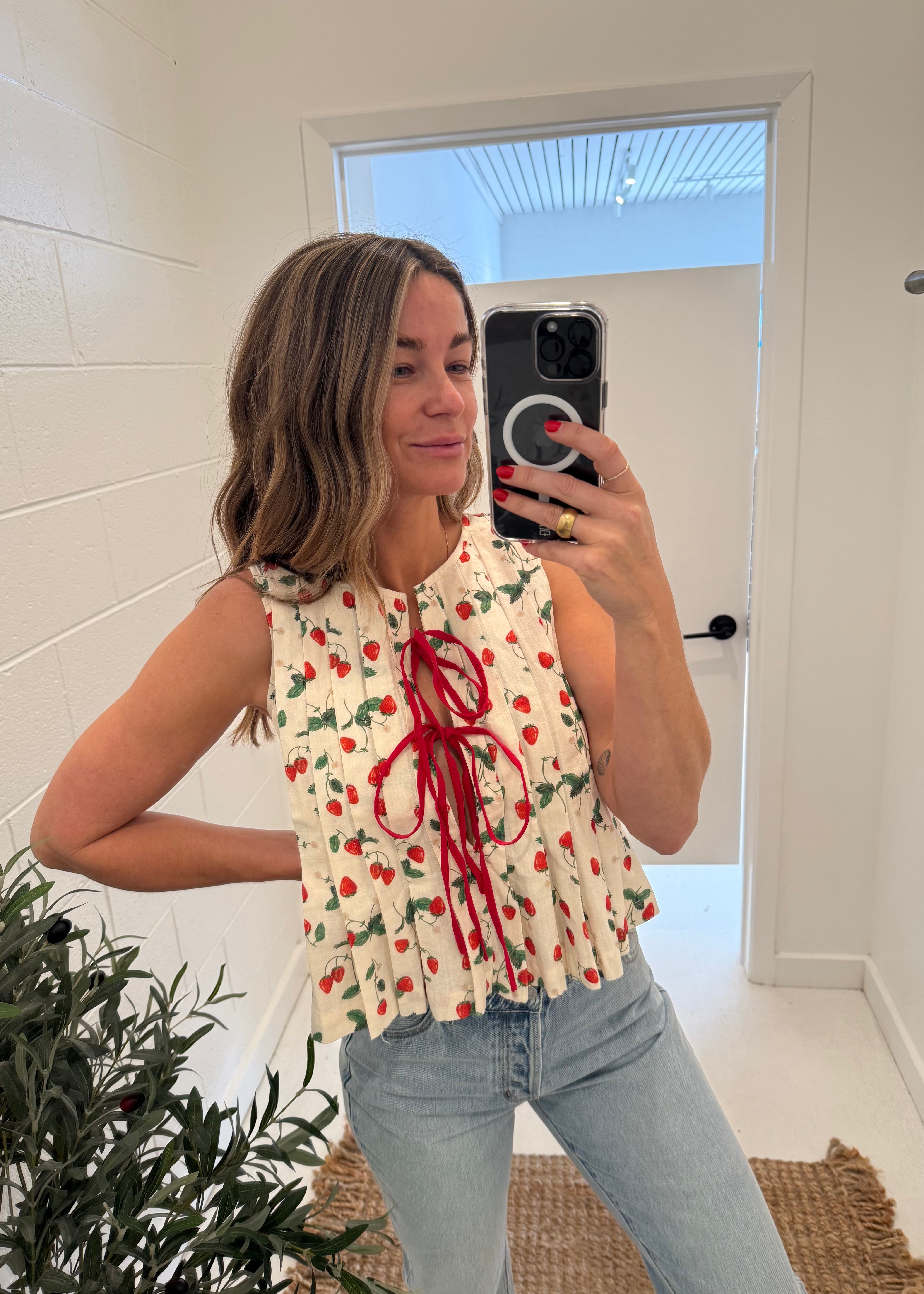 BERRY FRESH TOP