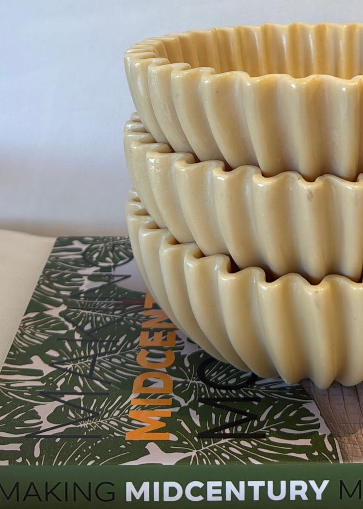 FLUTED BOWL