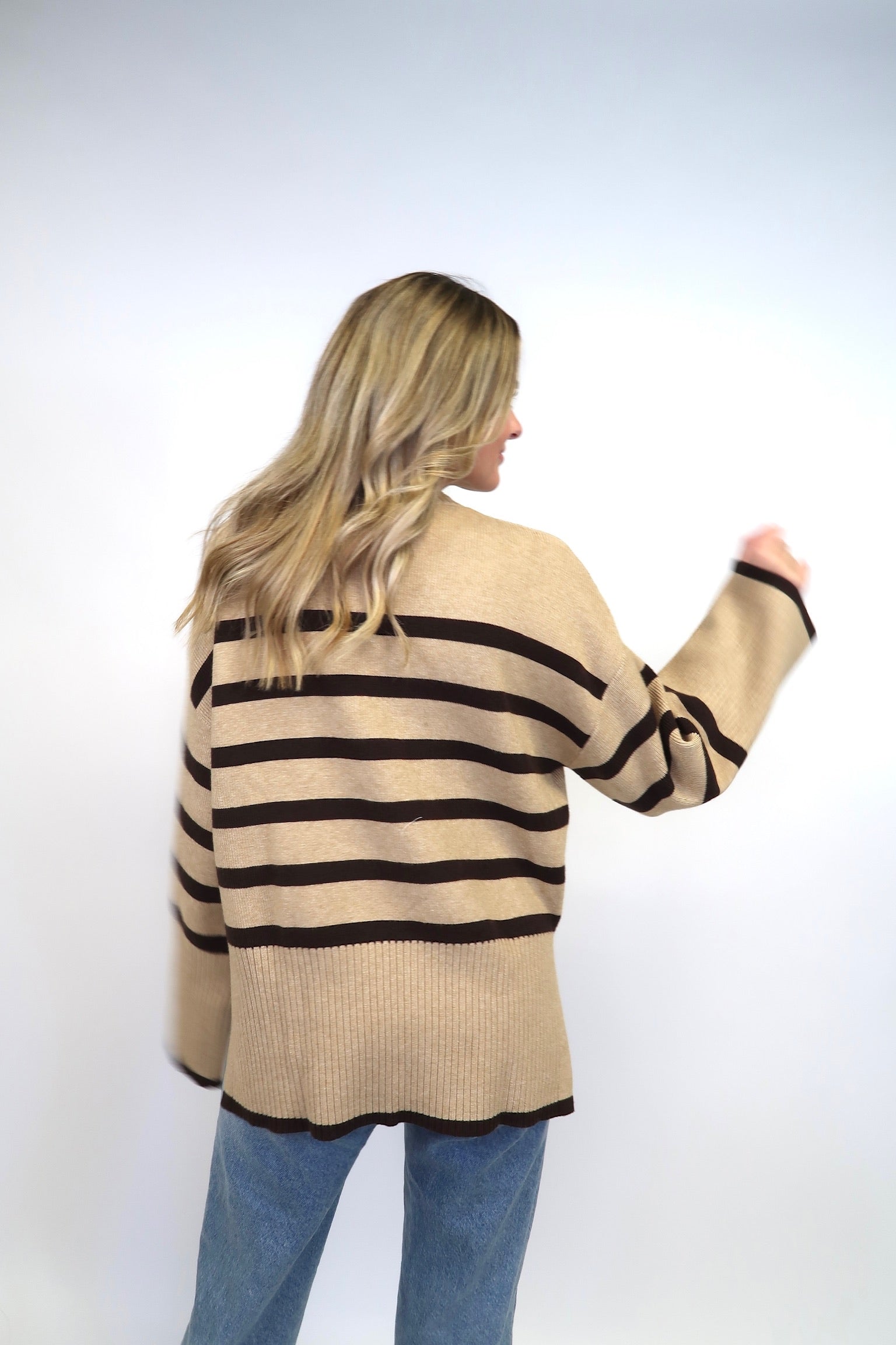 LONG LINES SWEATER