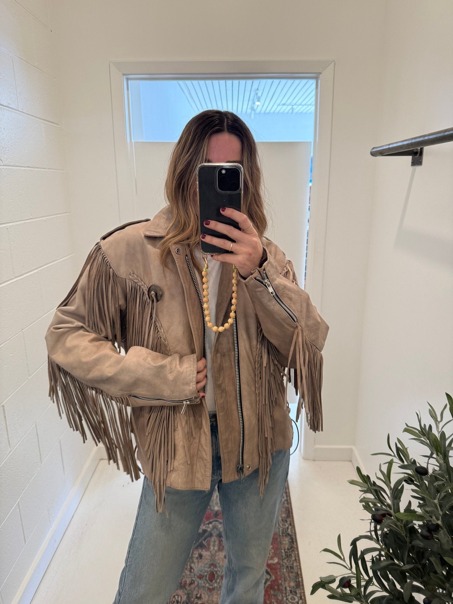 VINTAGE LEATHER JACKET - Esther Penn