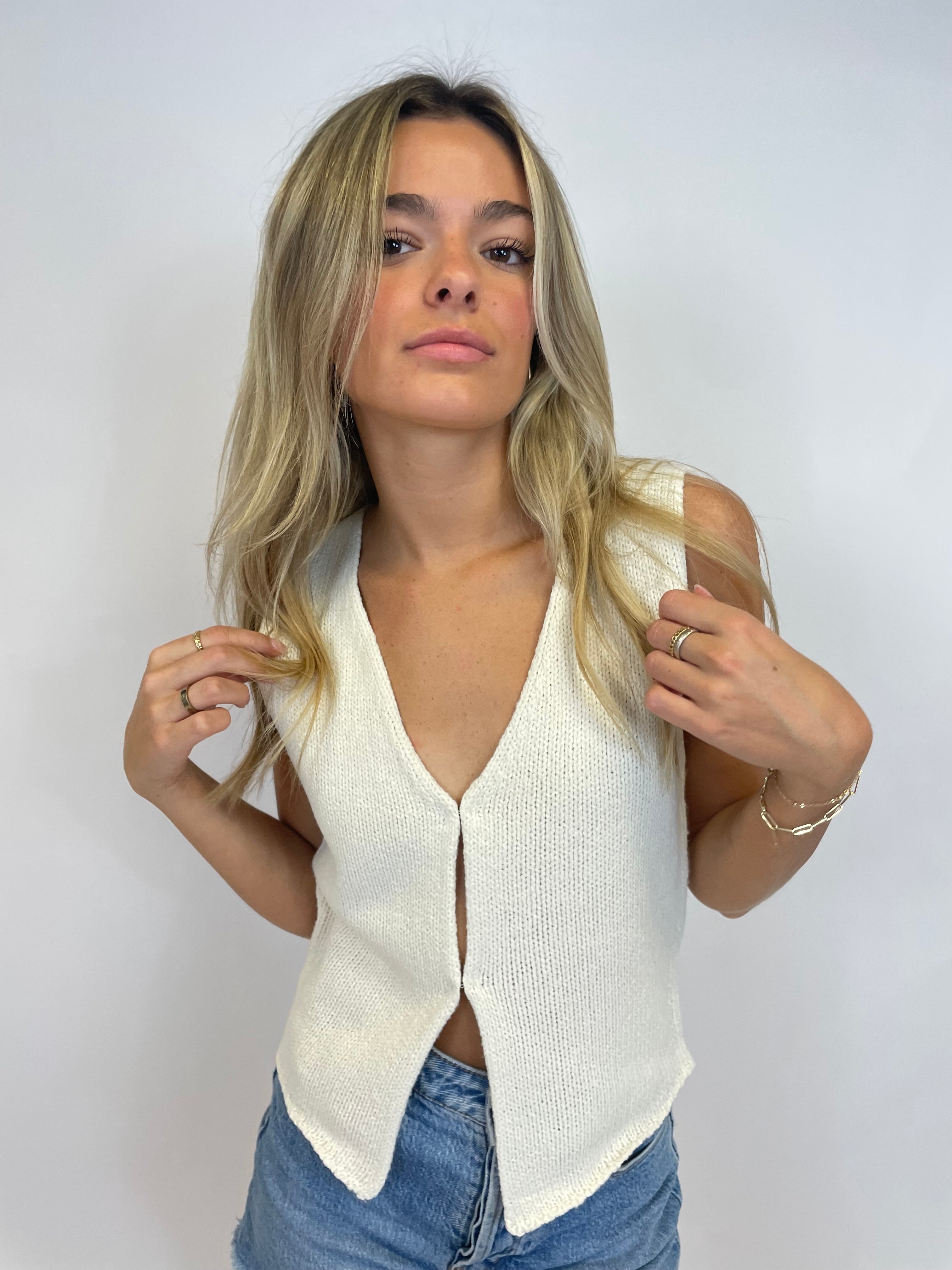 EASY KNIT TOP